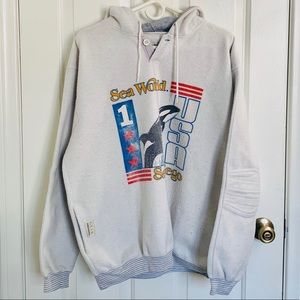 Vintage Sea World GEAR Hoodie Size XL